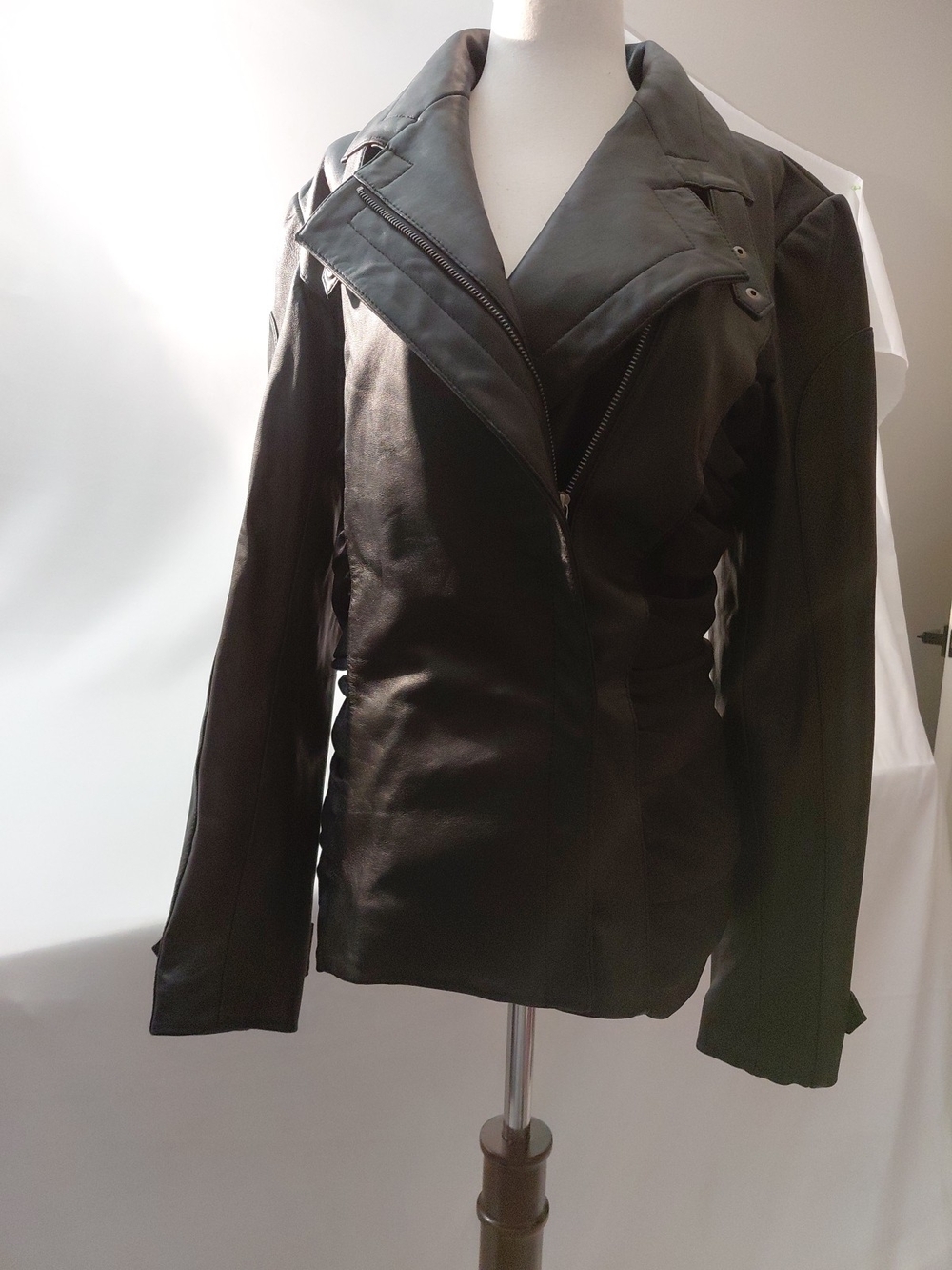 Nicole Miller Black Women's Moto-Style Leather Jacket Size Medium
